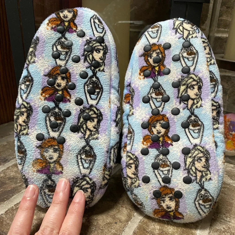 DISNEY FROZEN Slippers House Shoes with Grippies
